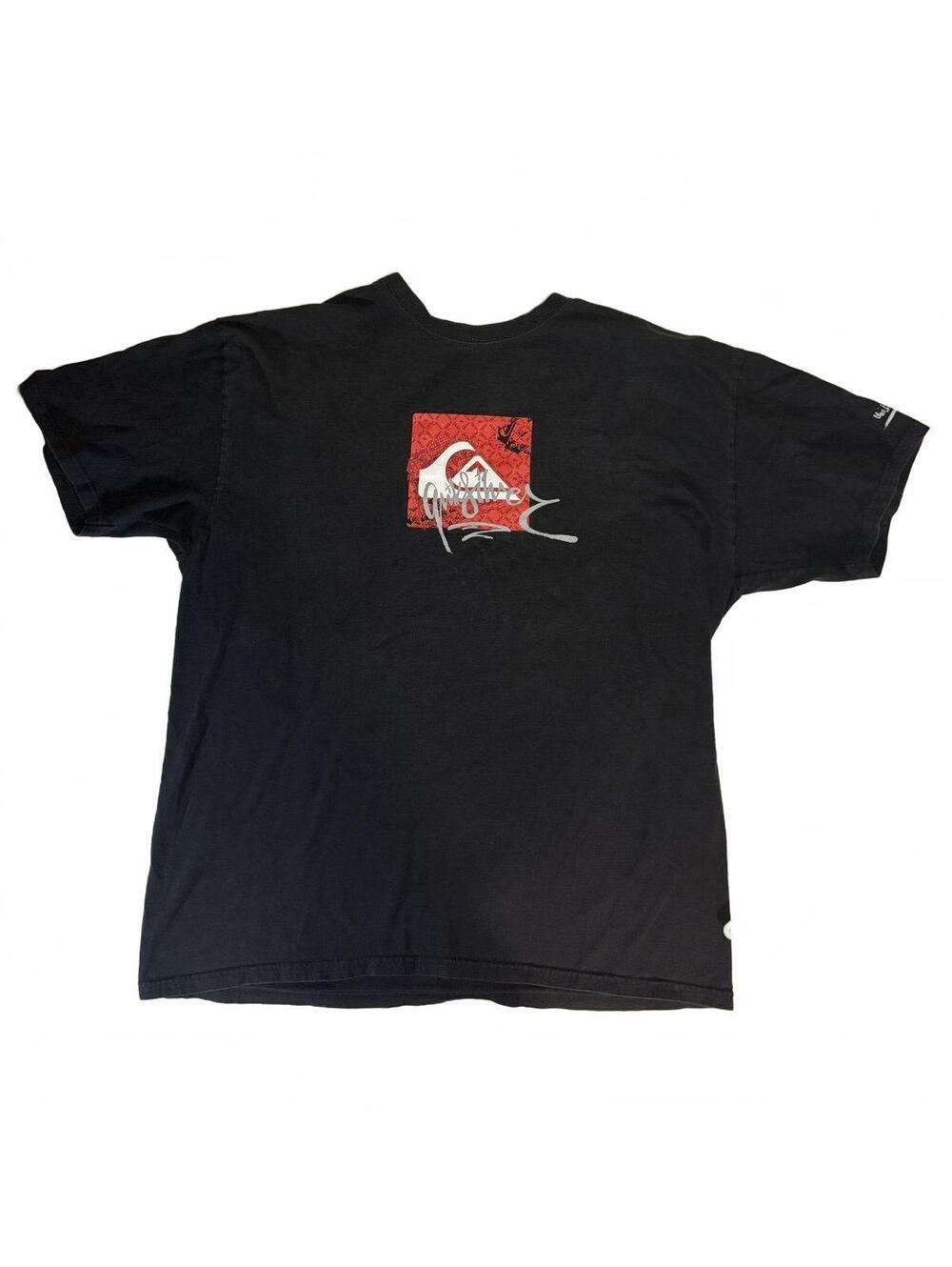 Y2K grunge Quiksilver black T shirt with sick back hit